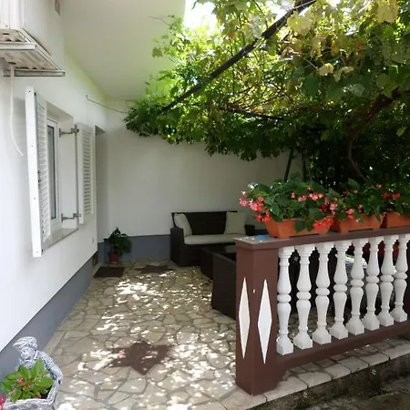 Ines Apartmán
